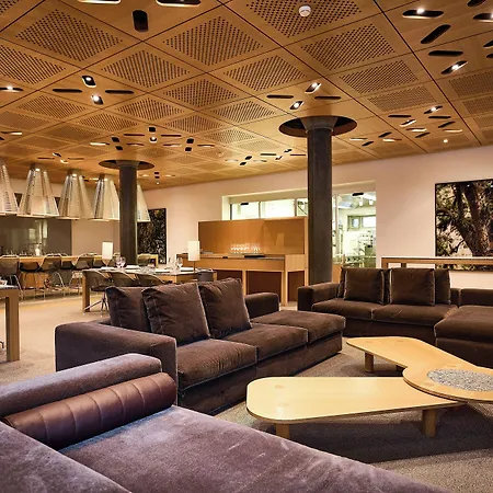 The Omnia Hotel 5*