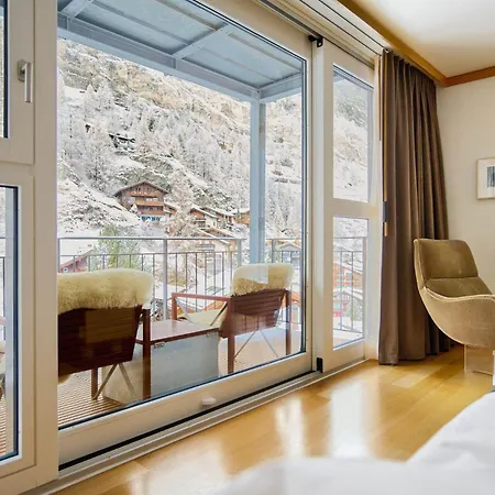 Hotel The Omnia