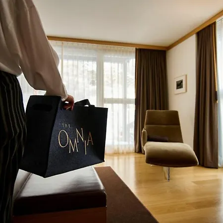The Omnia