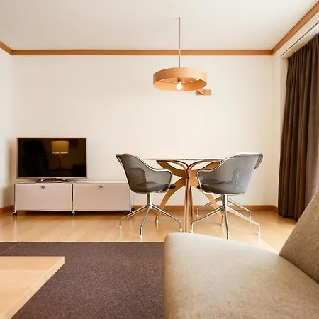 The Omnia 5*